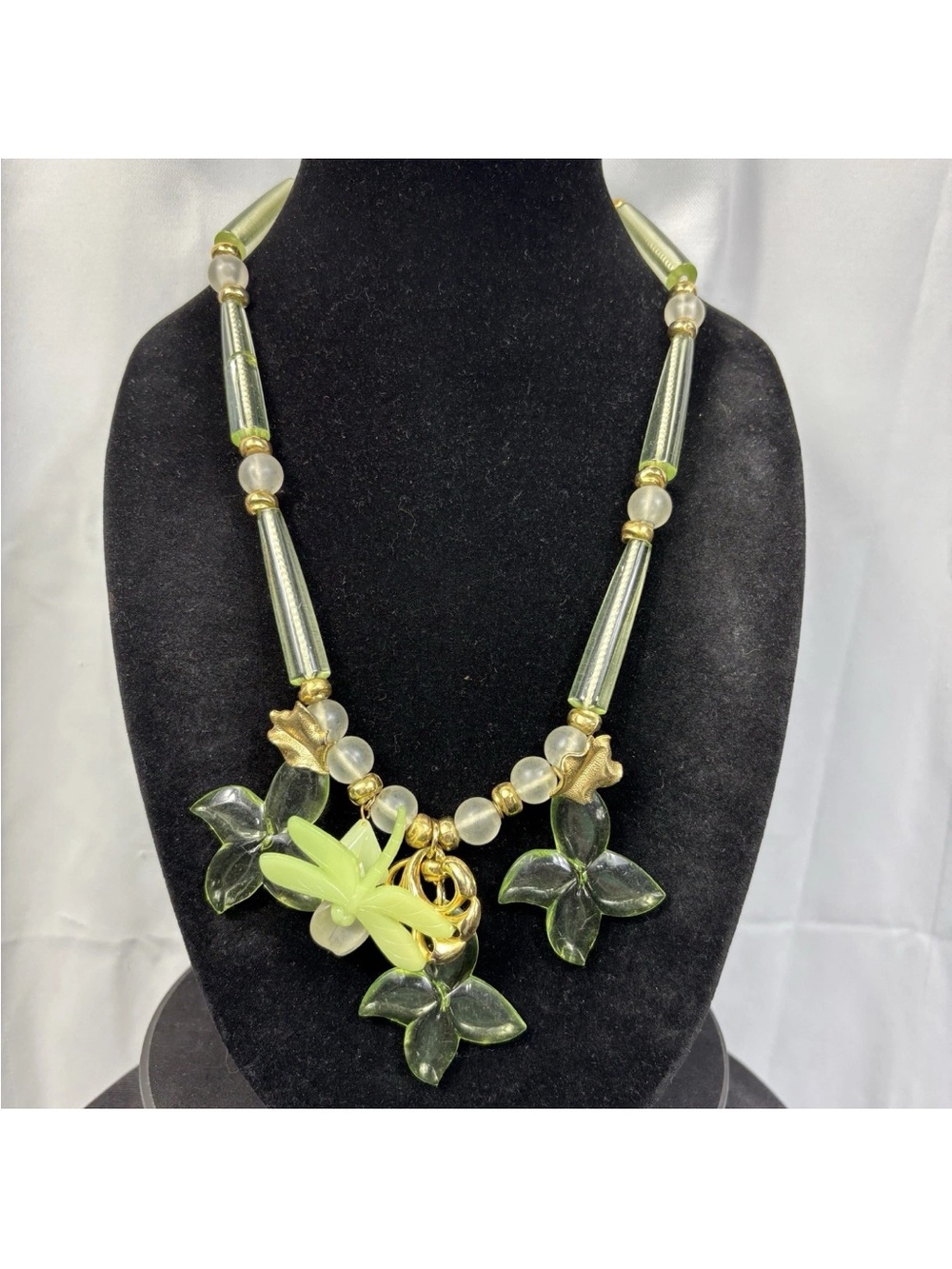 Vintage Necklace Beaded Green Lucite Flowers Beads Goldtone Dragonfly 25"